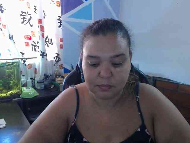 beautifulchubbyqueen's live room