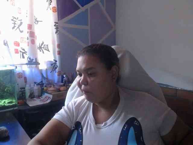 beautifulchubbyqueen webcam