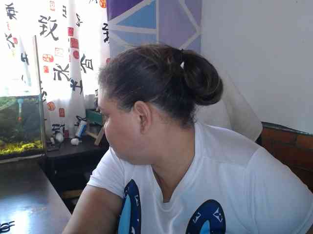 beautifulchubbyqueen webcam