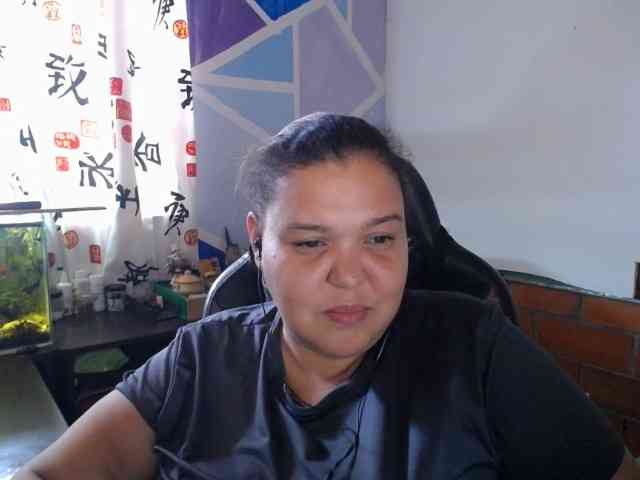 beautifulchubbyqueen webcam