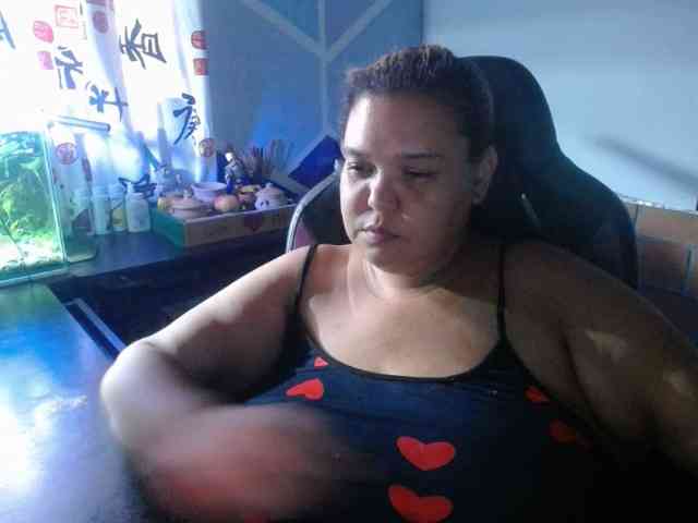 beautifulchubbyqueen webcam