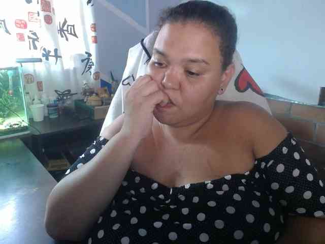 beautifulchubbyqueen webcam