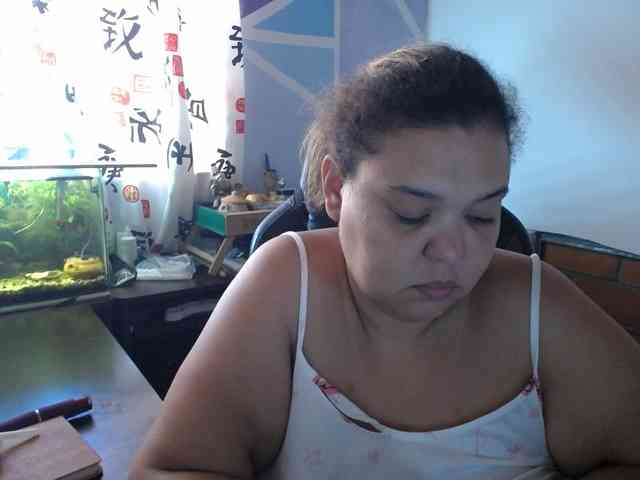 beautifulchubbyqueen webcam