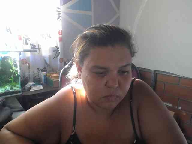 beautifulchubbyqueen webcam
