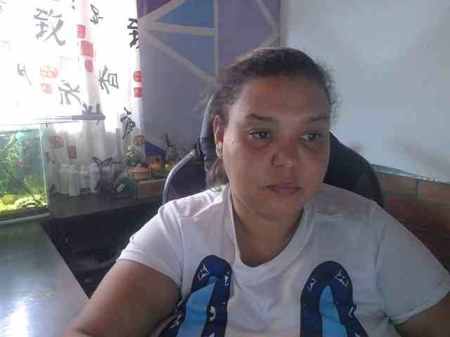 beautifulchubbyqueen webcam