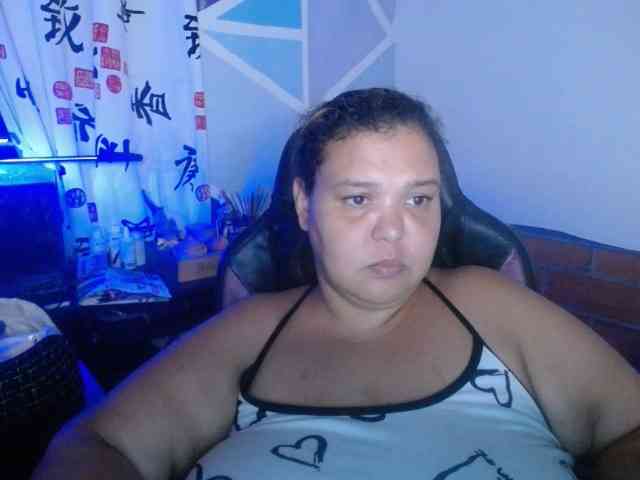 beautifulchubbyqueen webcam