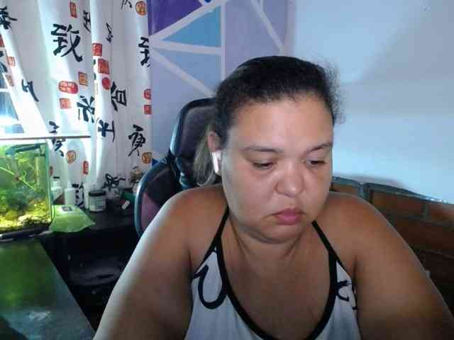 beautifulchubbyqueen webcam