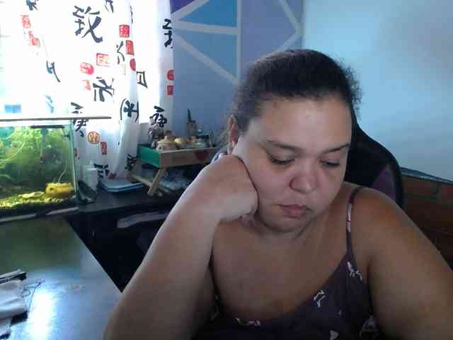 beautifulchubbyqueen webcam