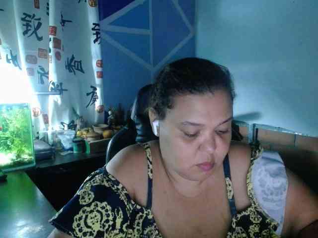 beautifulchubbyqueen webcam