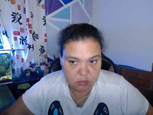 beautifulchubbyqueen webcam