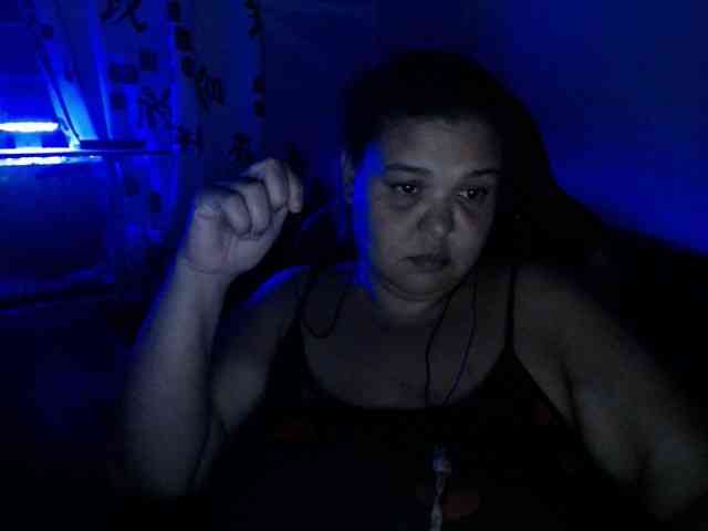 beautifulchubbyqueen webcam