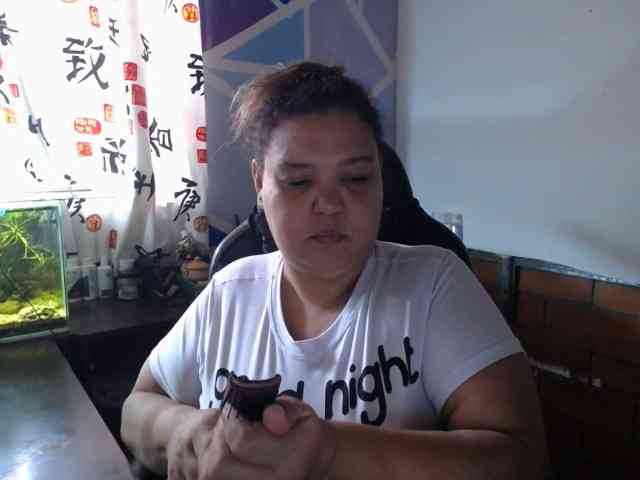 beautifulchubbyqueen webcam