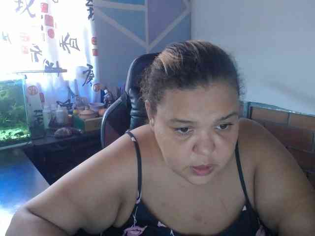 beautifulchubbyqueen webcam