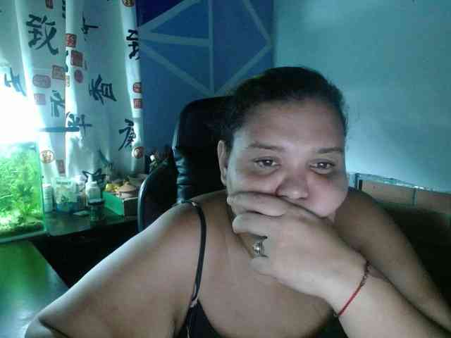 beautifulchubbyqueen webcam