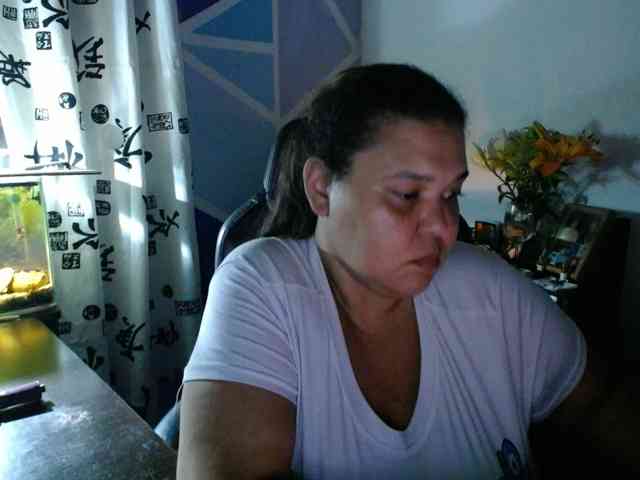 beautifulchubbyqueen webcam