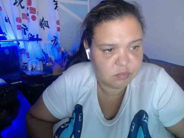 beautifulchubbyqueen webcam