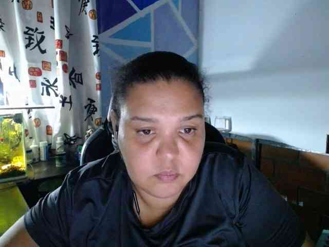 beautifulchubbyqueen webcam