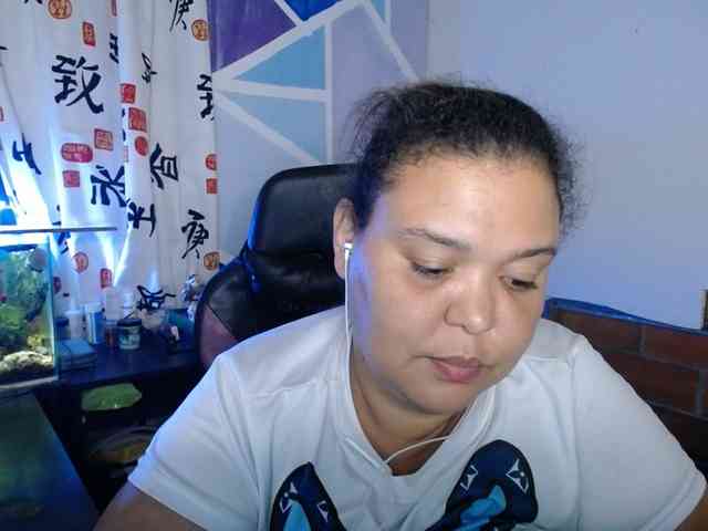 beautifulchubbyqueen webcam