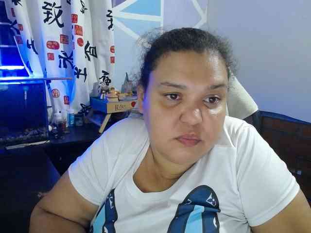 beautifulchubbyqueen webcam