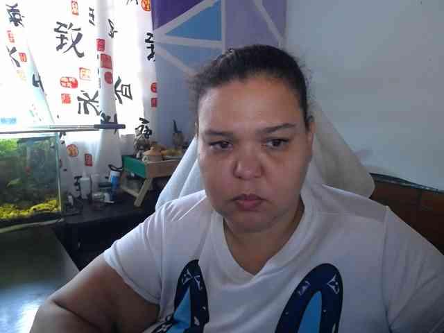 beautifulchubbyqueen webcam