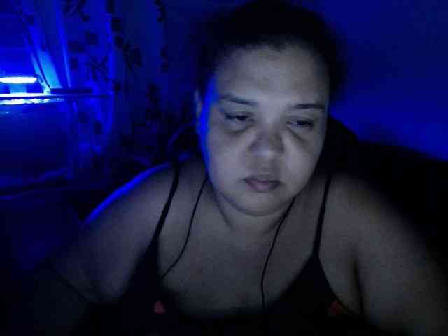 beautifulchubbyqueen webcam
