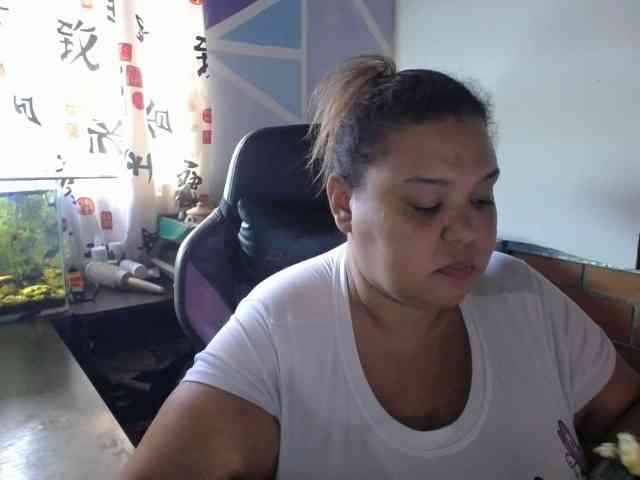 beautifulchubbyqueen webcam