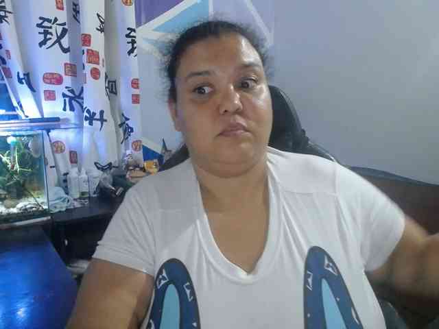 beautifulchubbyqueen webcam