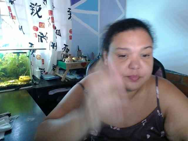 beautifulchubbyqueen webcam