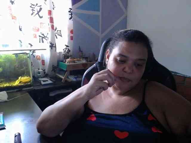 beautifulchubbyqueen webcam