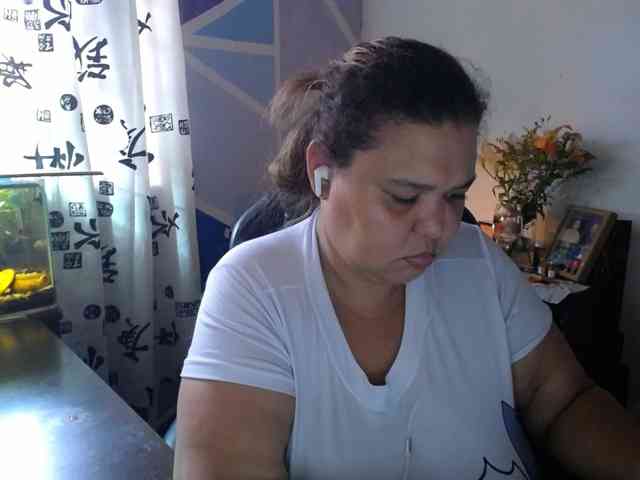 beautifulchubbyqueen webcam