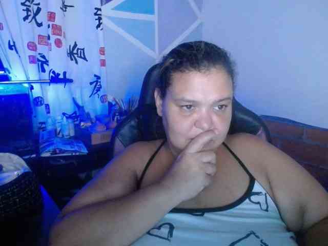 beautifulchubbyqueen webcam