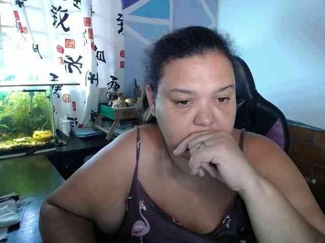 beautifulchubbyqueen webcam