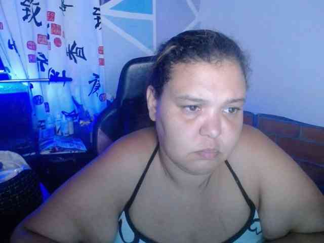 beautifulchubbyqueen webcam