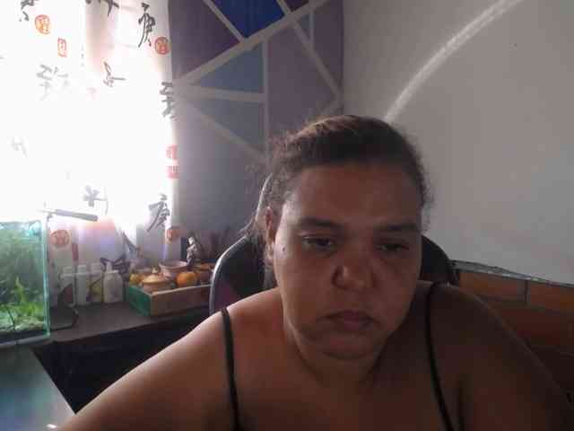 beautifulchubbyqueen webcam