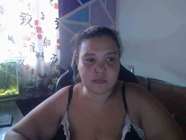 beautifulchubbyqueen webcam