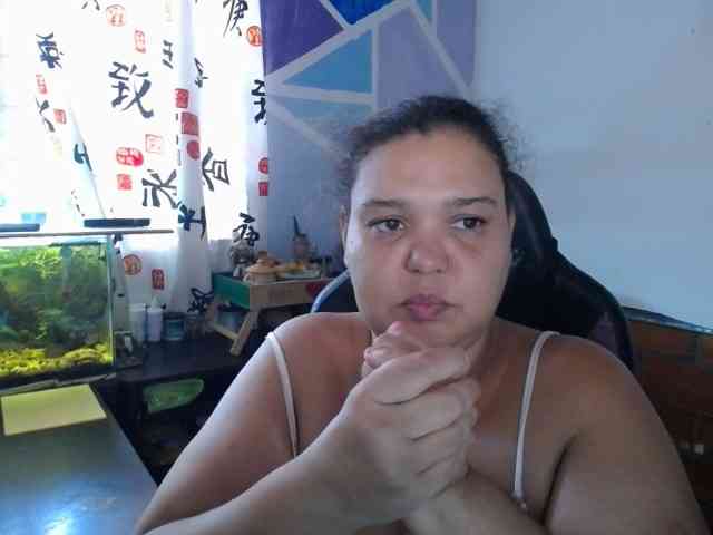 beautifulchubbyqueen webcam