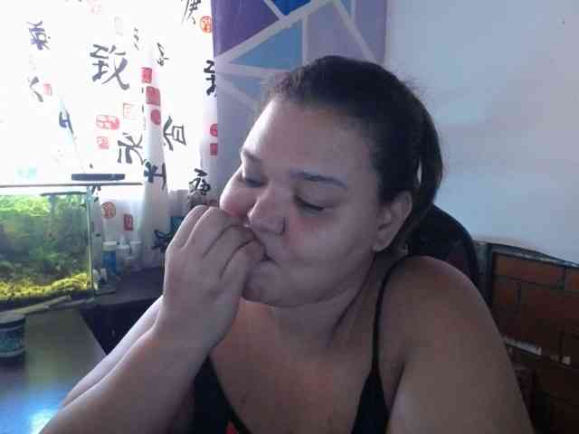 beautifulchubbyqueen webcam