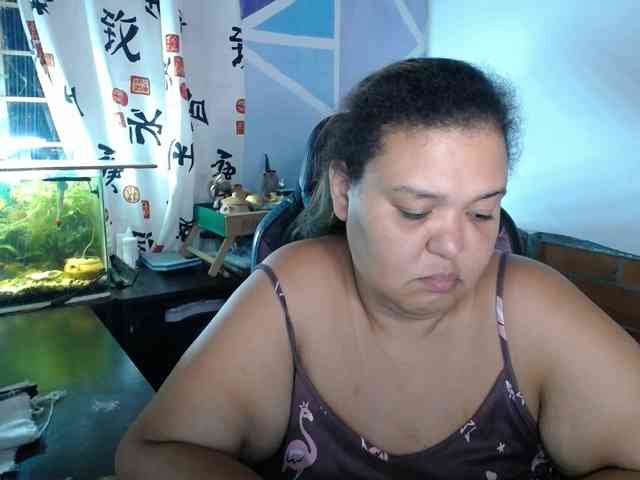 beautifulchubbyqueen webcam