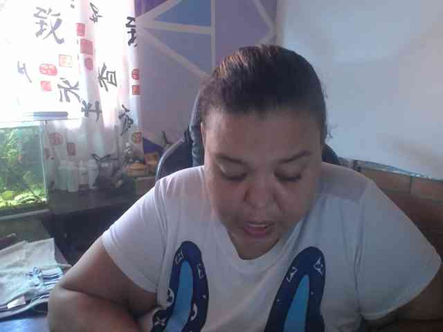 beautifulchubbyqueen webcam