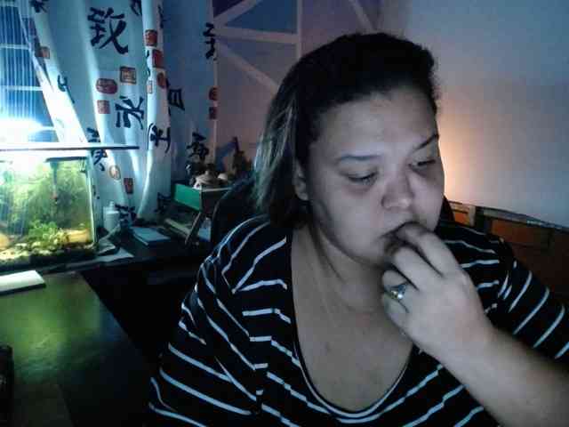 beautifulchubbyqueen webcam