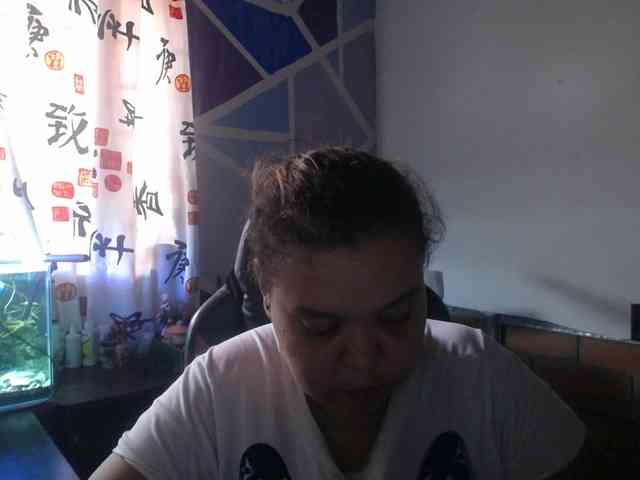beautifulchubbyqueen webcam