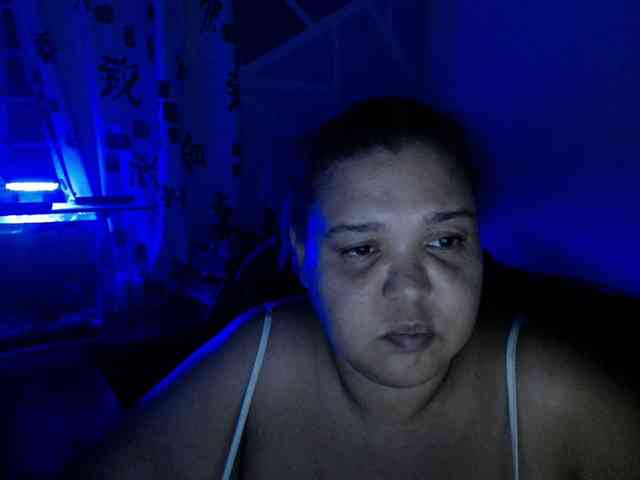 beautifulchubbyqueen webcam