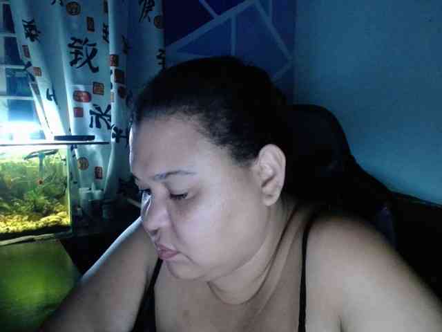 beautifulchubbyqueen webcam