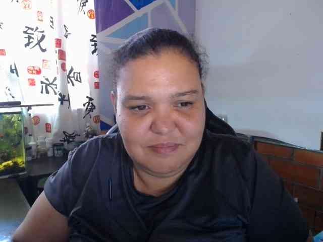 beautifulchubbyqueen webcam