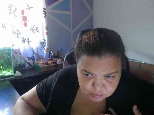 beautifulchubbyqueen webcam
