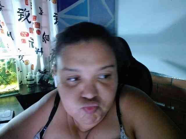 beautifulchubbyqueen webcam
