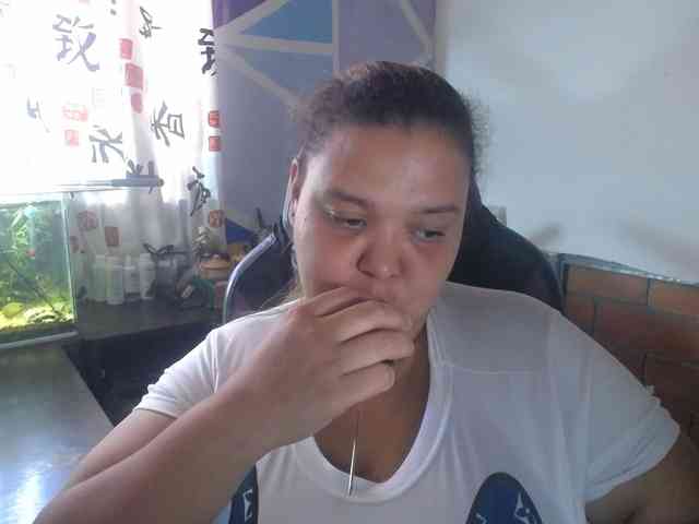 beautifulchubbyqueen webcam