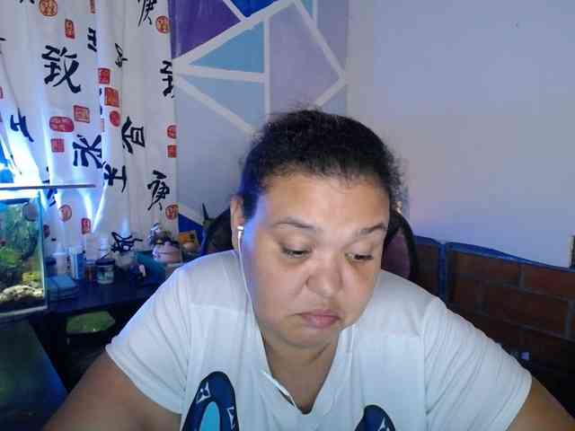 beautifulchubbyqueen webcam