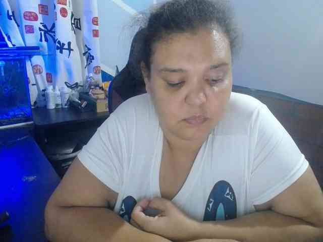 beautifulchubbyqueen webcam