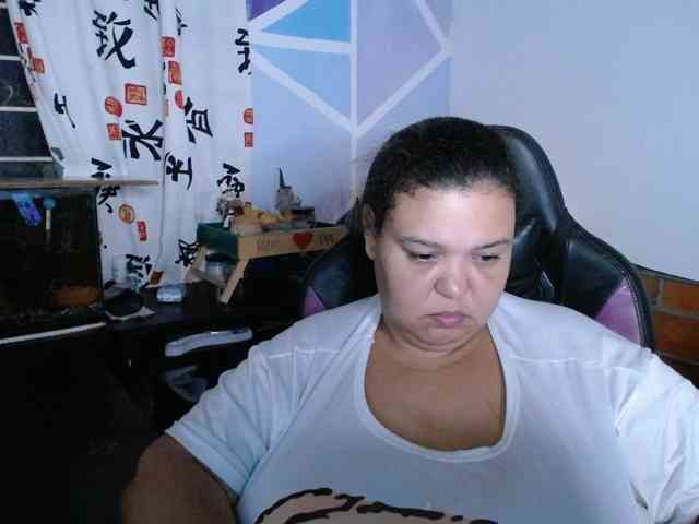 beautifulchubbyqueen's live room